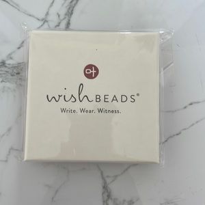 NWT unisex Polished Grass Agate Wish Beads
